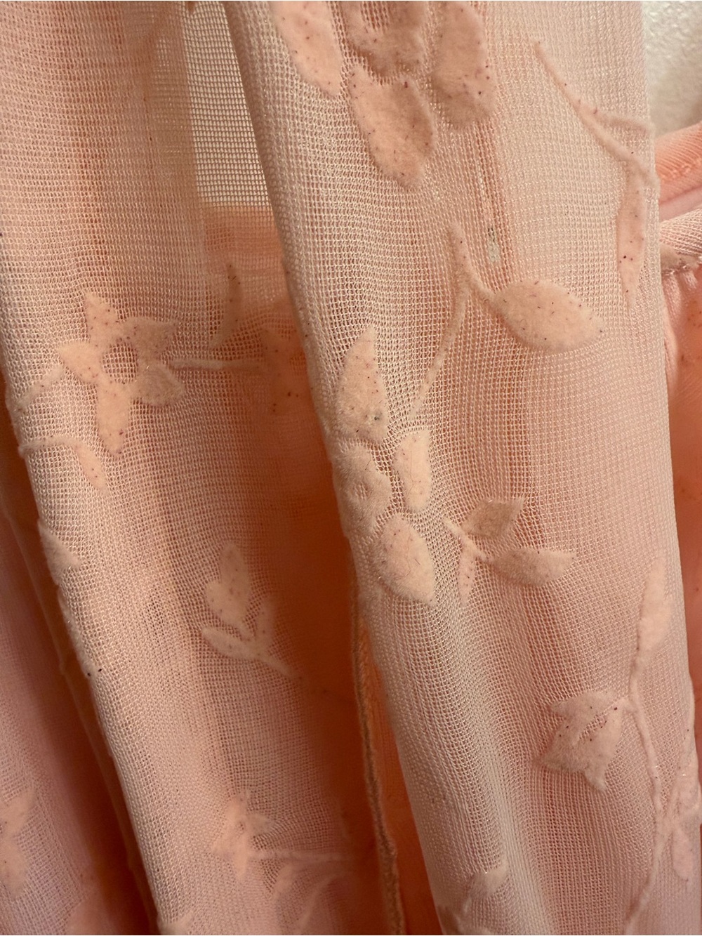 Delicate Velour Dress in Light Rose - Picture 9 of 11